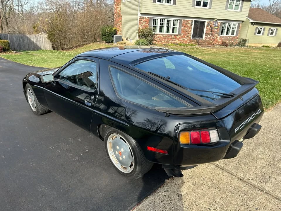 1983 Porsche 928 S - Image 2 of 9
