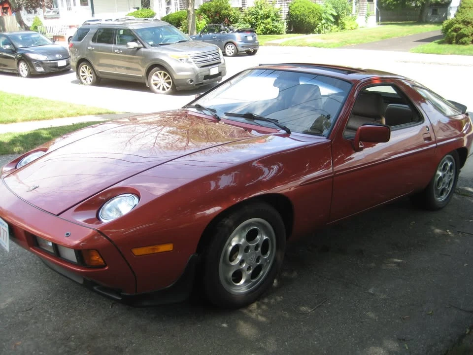 1983 Porsche 928 S - Image 7 of 20