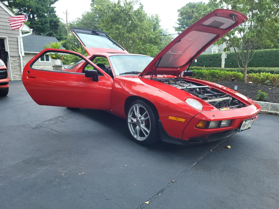 1983 Porsche 928 S - Image 13 of 31