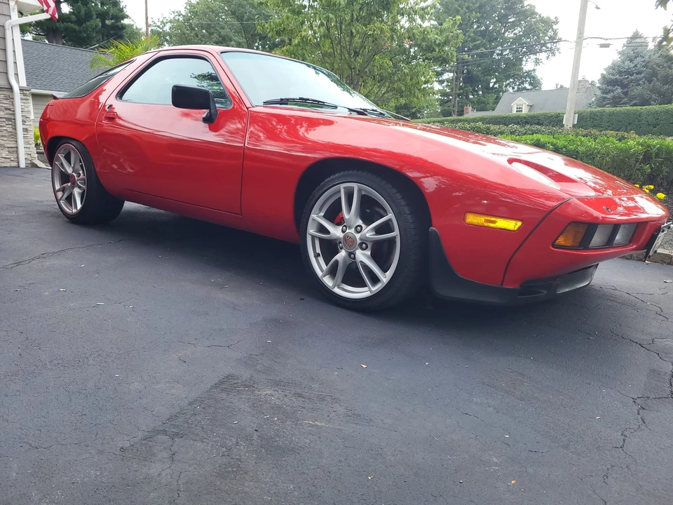 1983 Porsche 928 S - Image 5 of 31