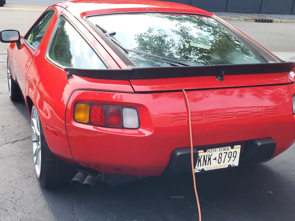 1983 Porsche 928 S - Image 20 of 31