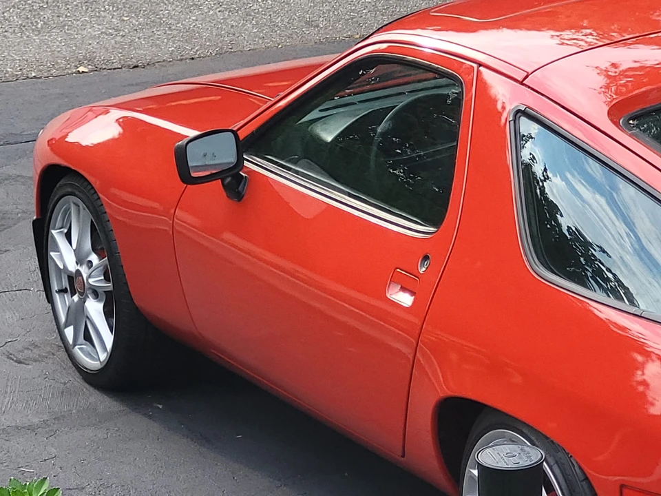 1983 Porsche 928 S - Image 18 of 31