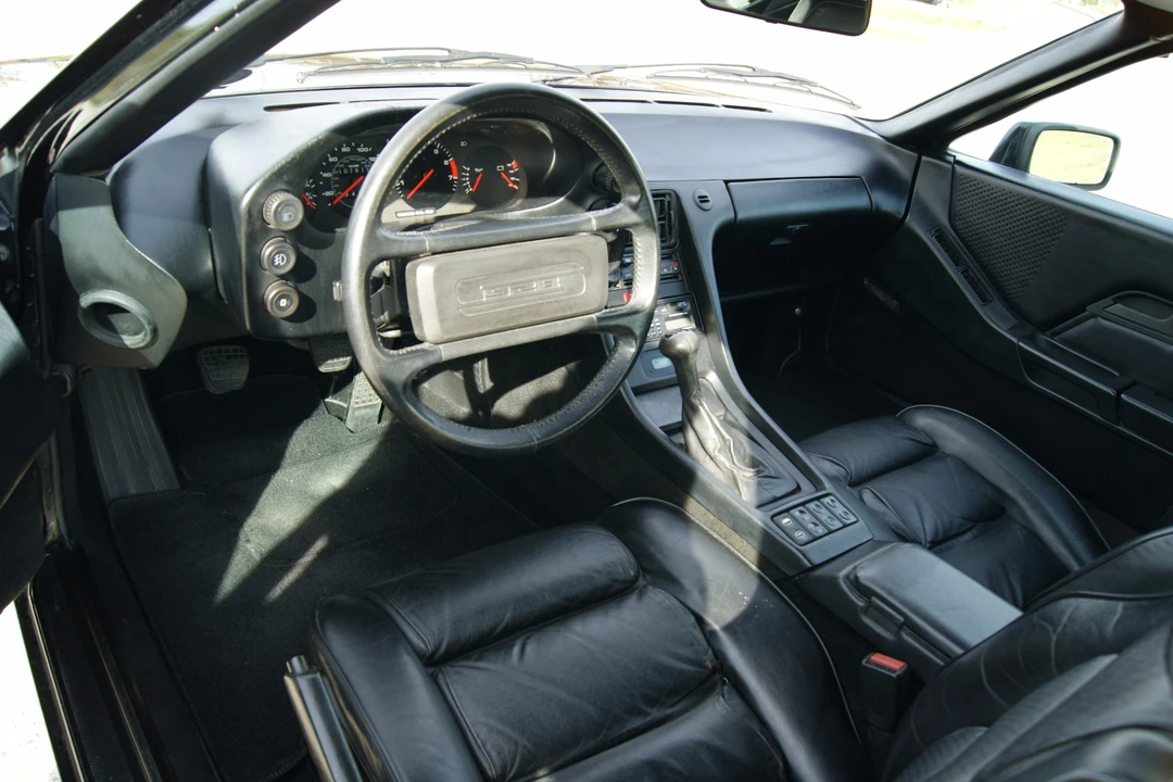 1983 Porsche 928 S - Image 24 of 31