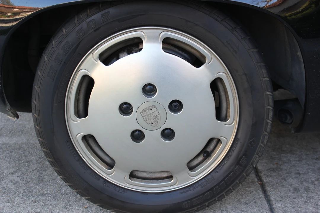 1983 Porsche 928 S - Image 22 of 31