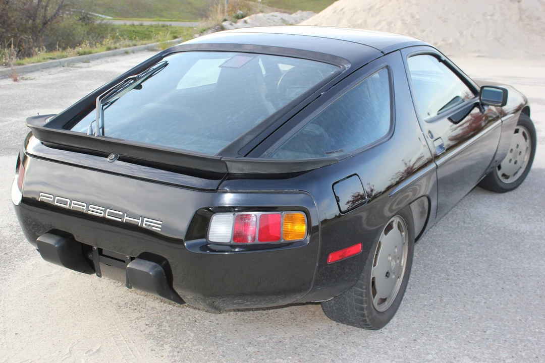 1983 Porsche 928 S - Image 14 of 31