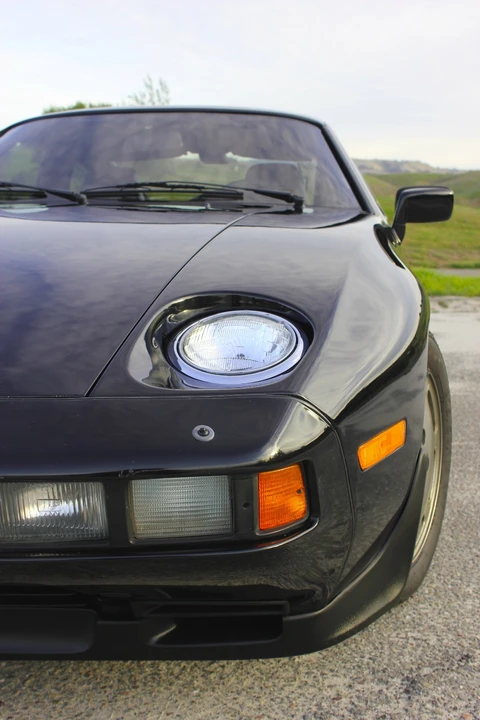 1983 Porsche 928 S - Image 17 of 31