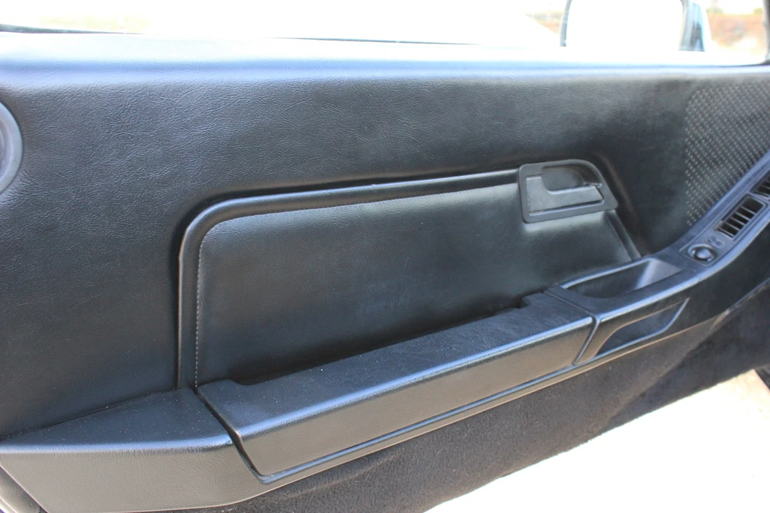 1983 Porsche 928 S - Image 23 of 31