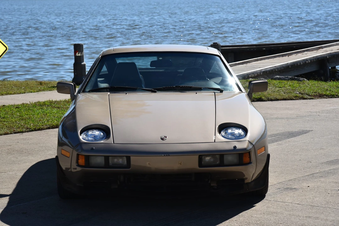 1983 Porsche 928 S - Image 3 of 31