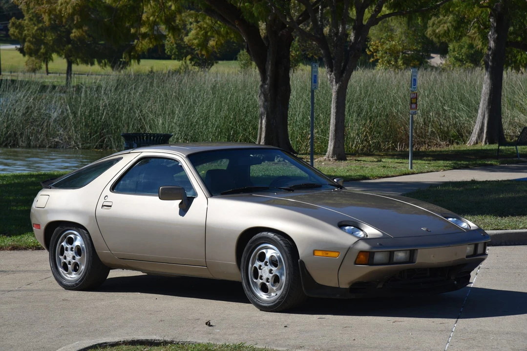 1983 Porsche 928 S - Image 27 of 31