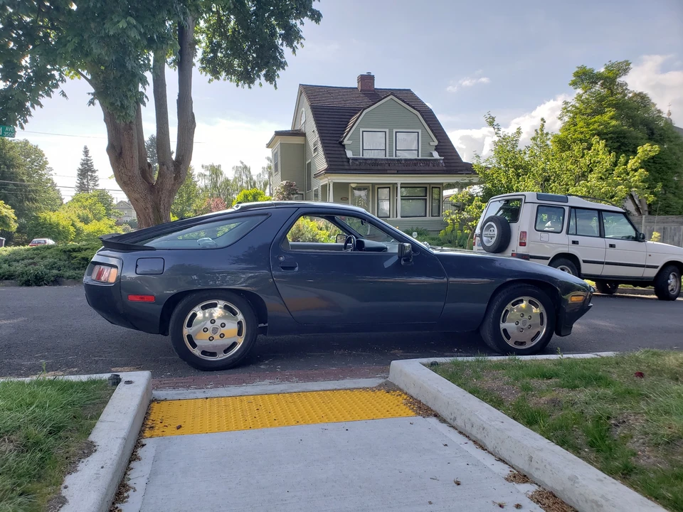 1983 Porsche 928 S - Image 17 of 31