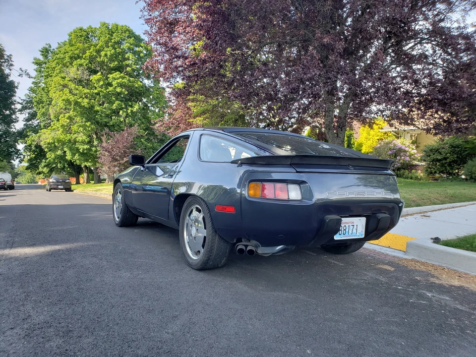 1983 Porsche 928 S - Image 8 of 31