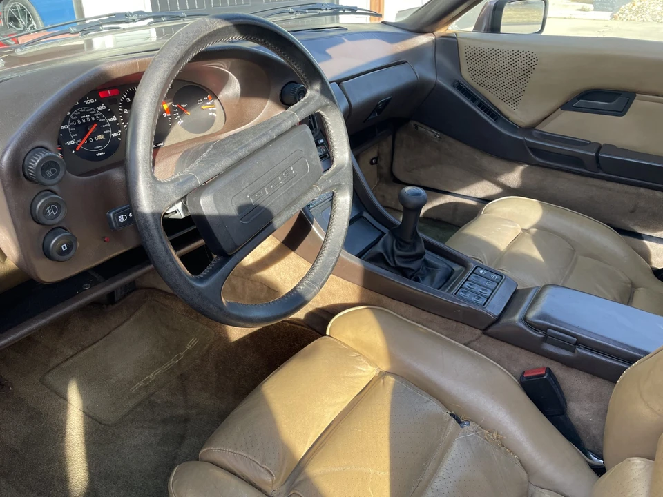 1983 Porsche 928 S - Image 19 of 31