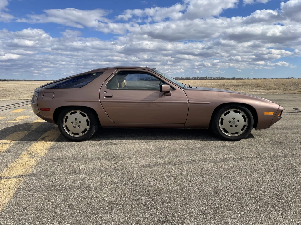 1983 Porsche 928 S - Image 5 of 31