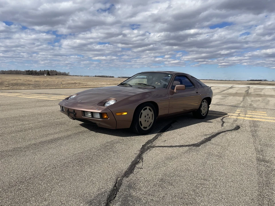 1983 Porsche 928 S - Image 2 of 31
