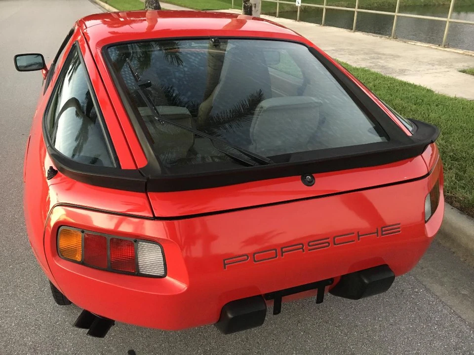 1983 Porsche 928 S - Image 20 of 31