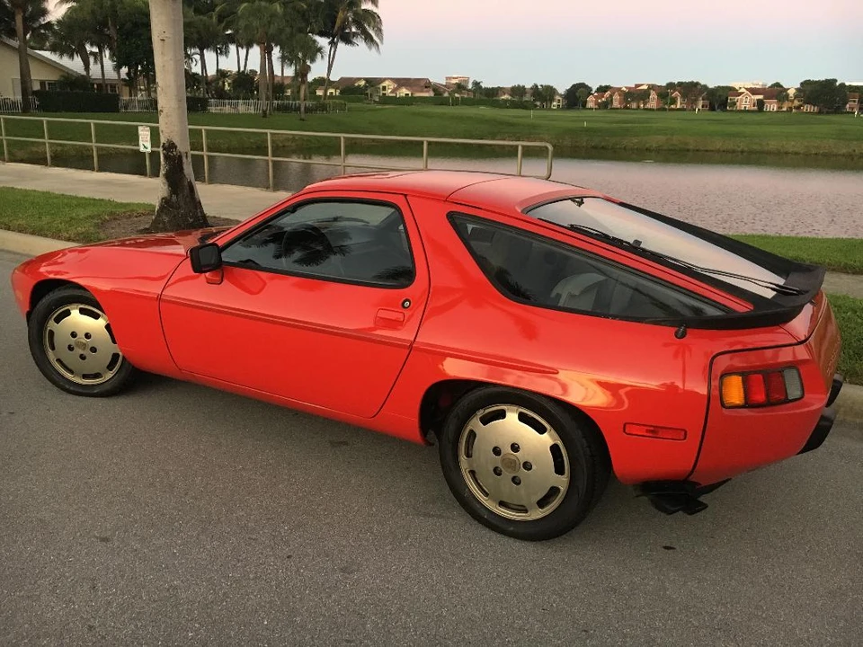 1983 Porsche 928 S - Image 26 of 31