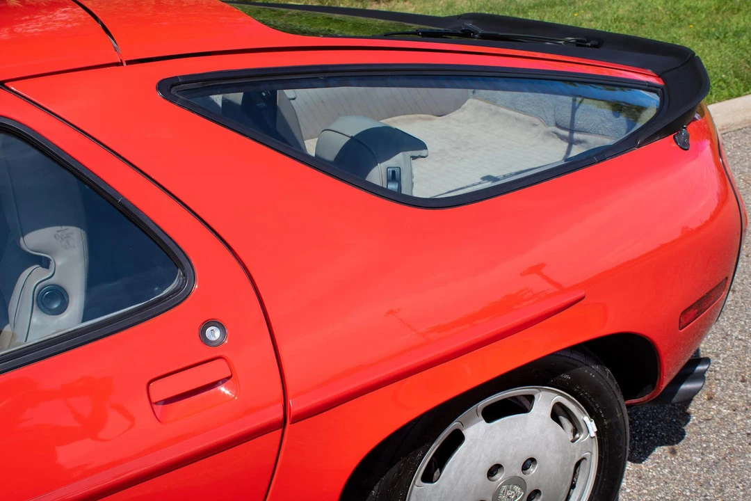 1983 Porsche 928 S - Image 23 of 31