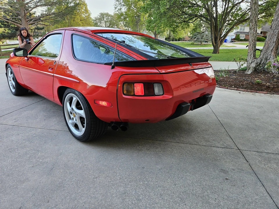 1983 Porsche 928 S - Image 11 of 31