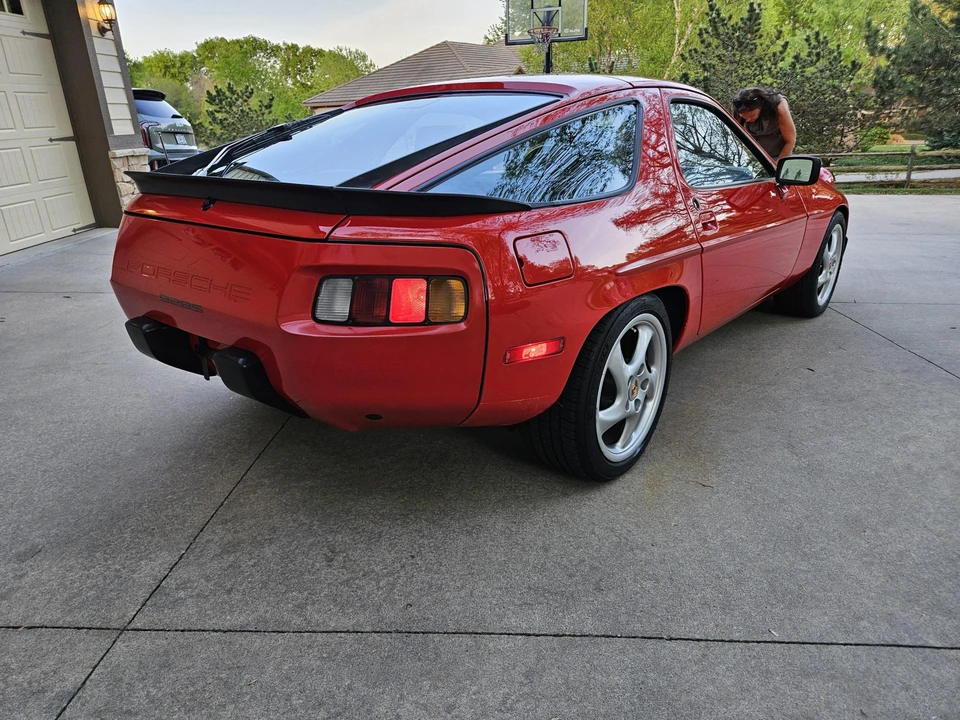 1983 Porsche 928 S - Image 8 of 31