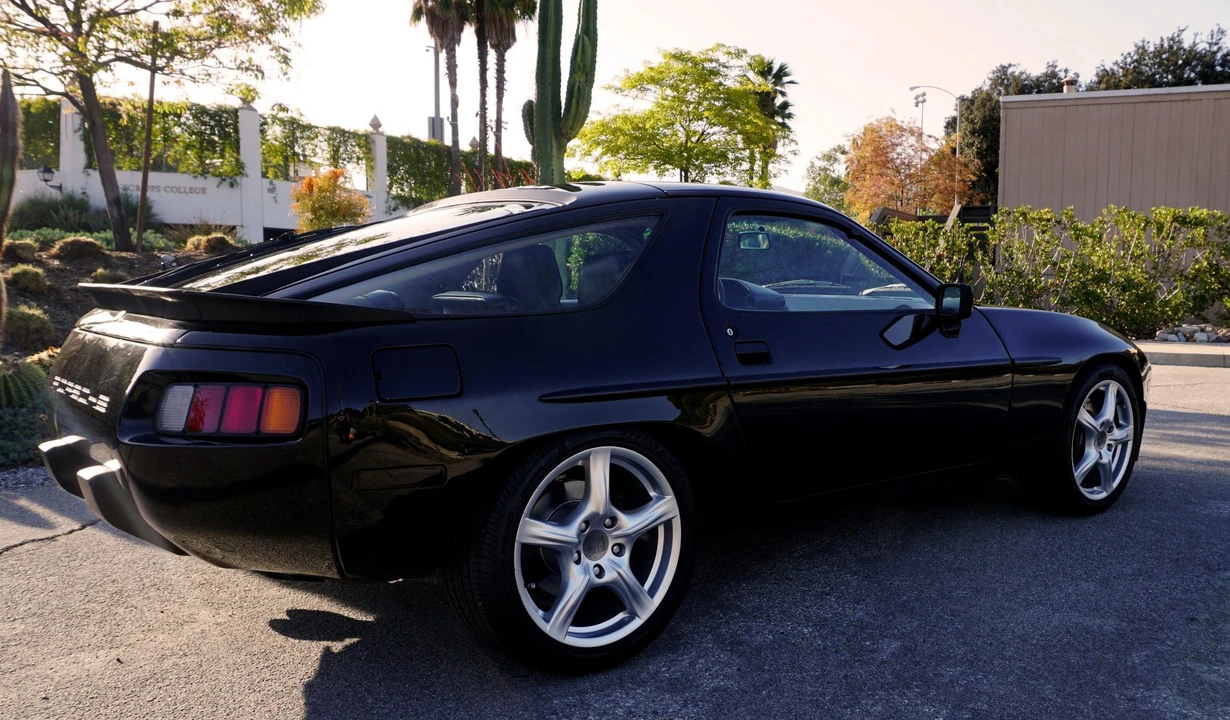 1983 Porsche 928 S - Image 29 of 31