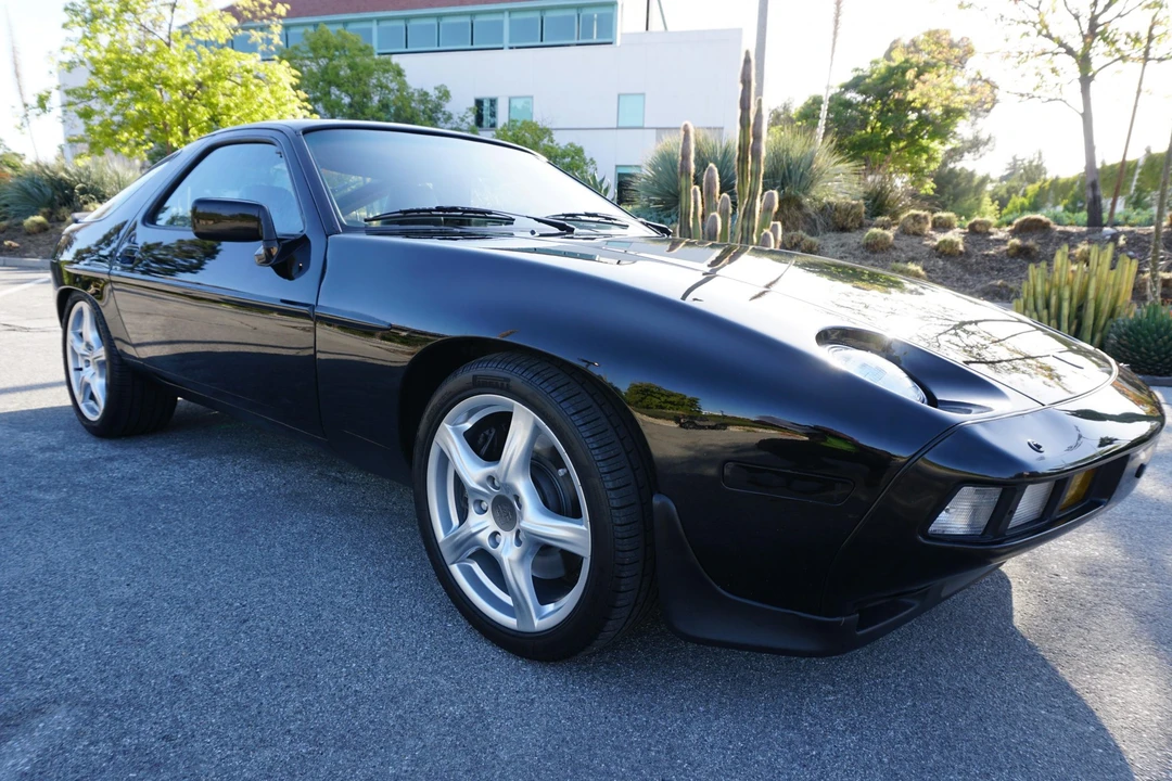1983 Porsche 928 S - Image 4 of 31