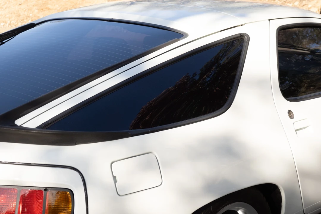 1983 Porsche 928 S - Image 29 of 31
