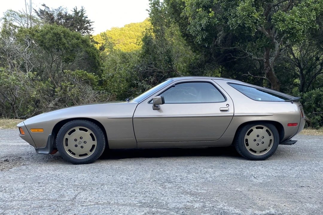 1983 Porsche 928 S - Image 7 of 31