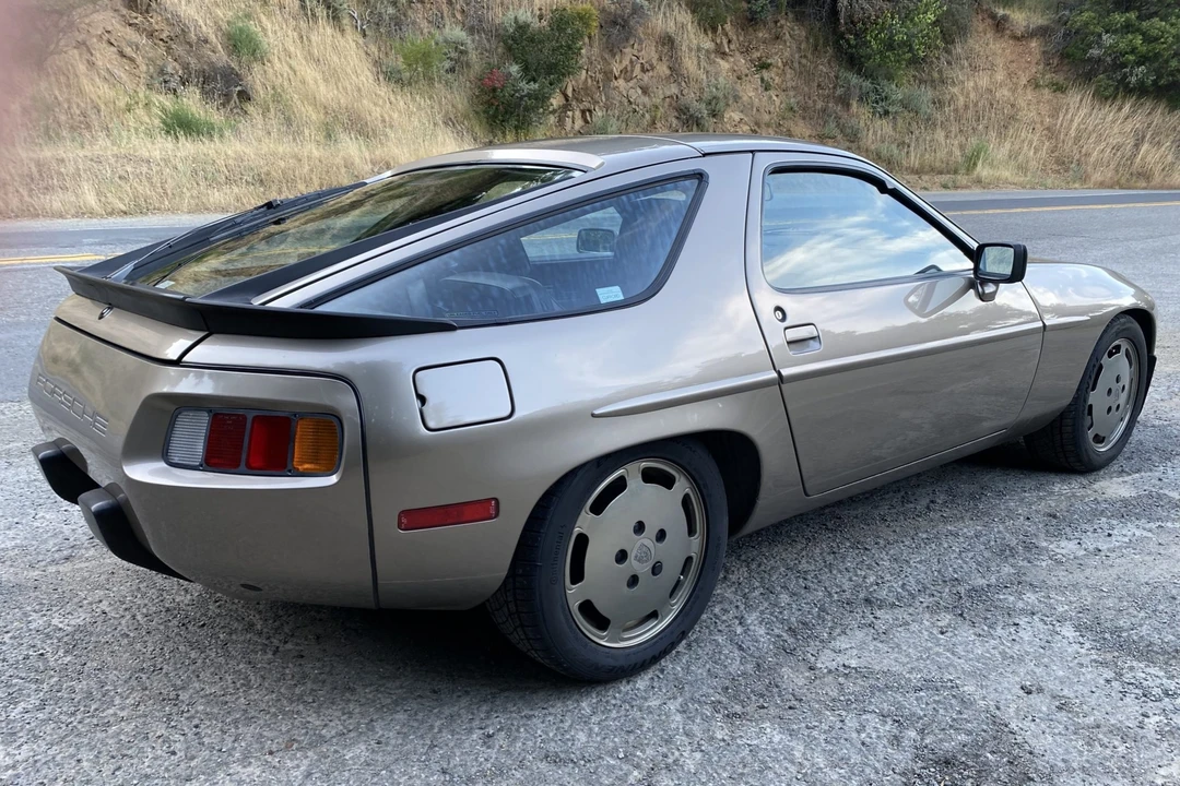 1983 Porsche 928 S - Image 22 of 31