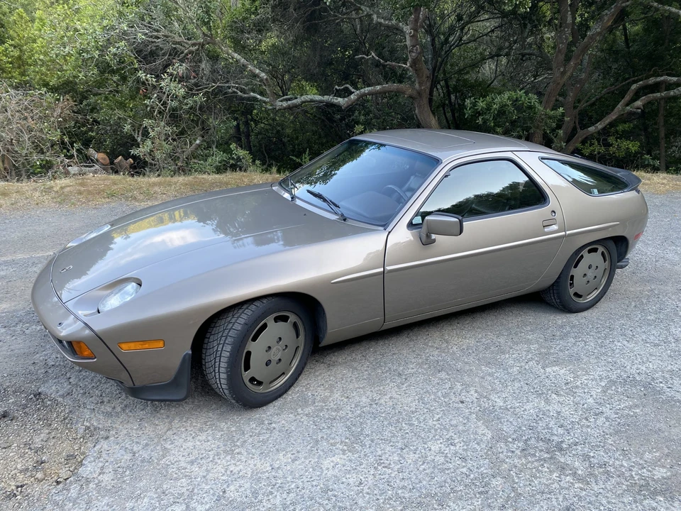1983 Porsche 928 S - Image 6 of 31
