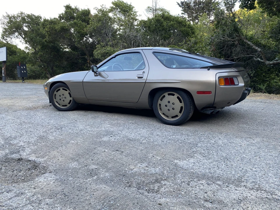 1983 Porsche 928 S - Image 11 of 31