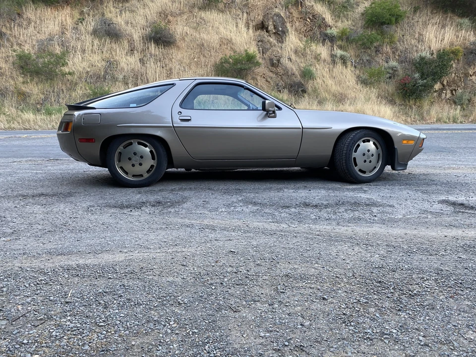 1983 Porsche 928 S - Image 24 of 31