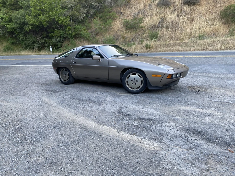 1983 Porsche 928 S - Image 27 of 31