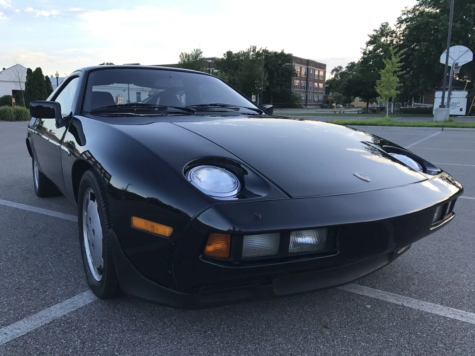 1983 Porsche 928 S - Image 3 of 31