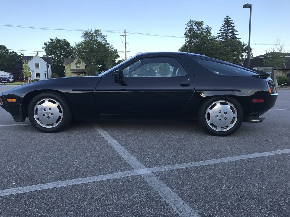 1983 Porsche 928 S - Image 13 of 31