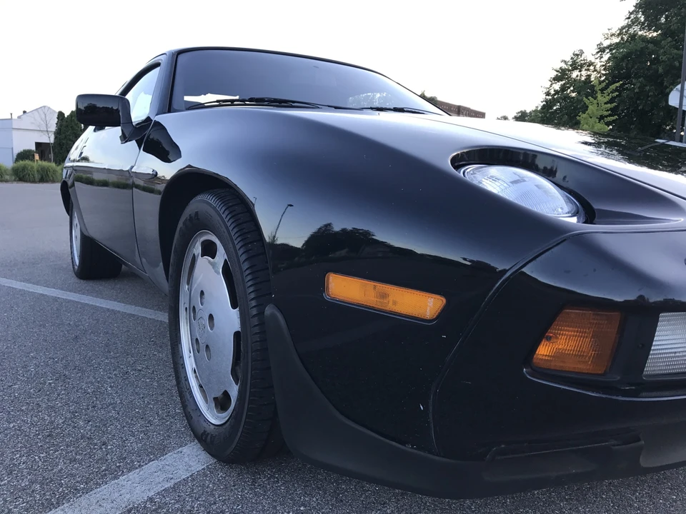 1983 Porsche 928 S - Image 5 of 31