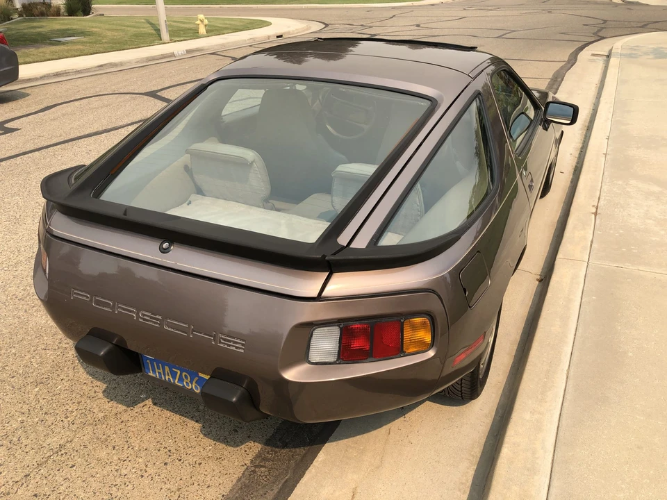 1983 Porsche 928 S - Image 7 of 31