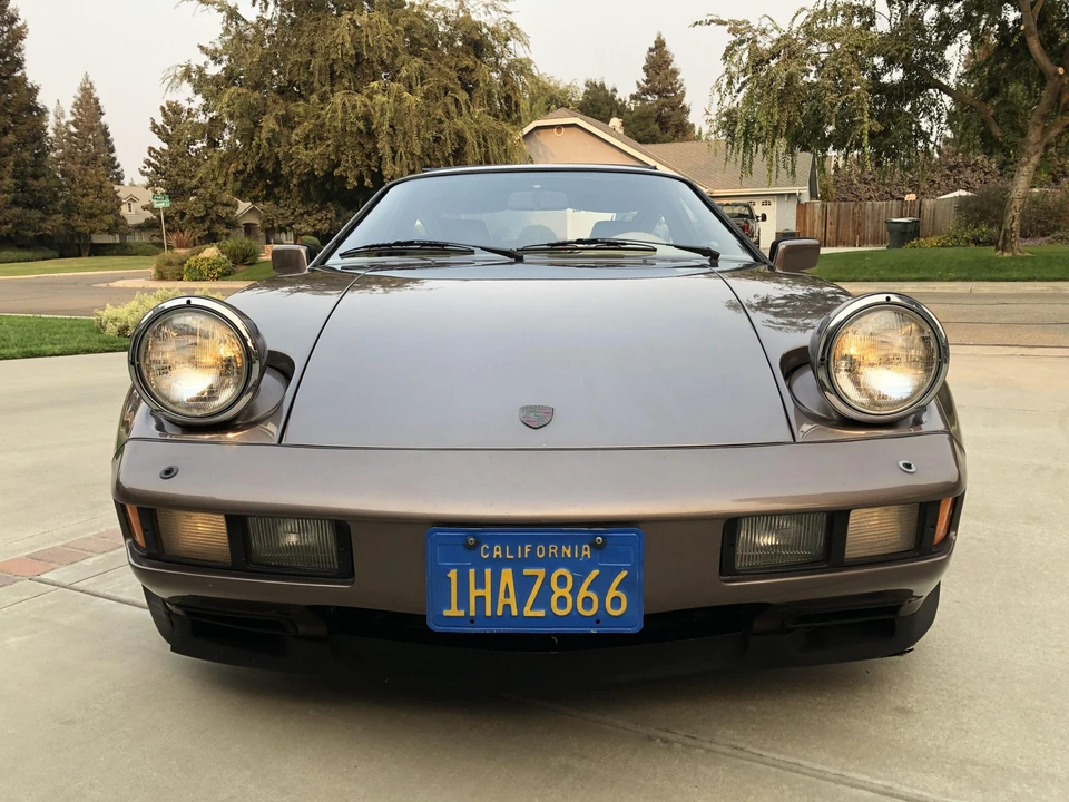 1983 Porsche 928 S - Image 12 of 31