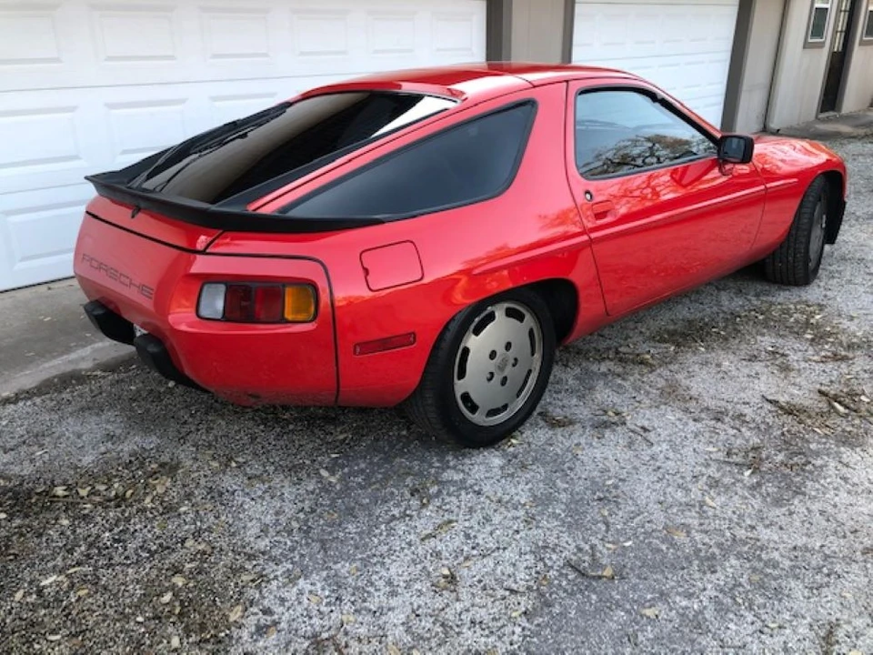 1983 Porsche 928 S - Image 12 of 31