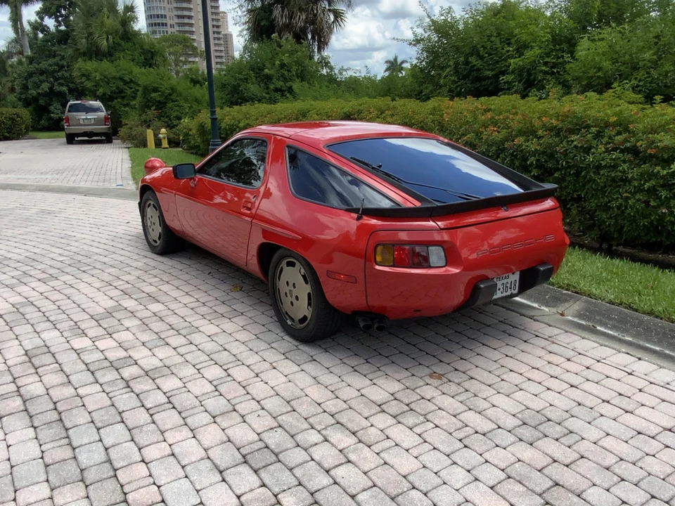 1983 Porsche 928 S - Image 6 of 31