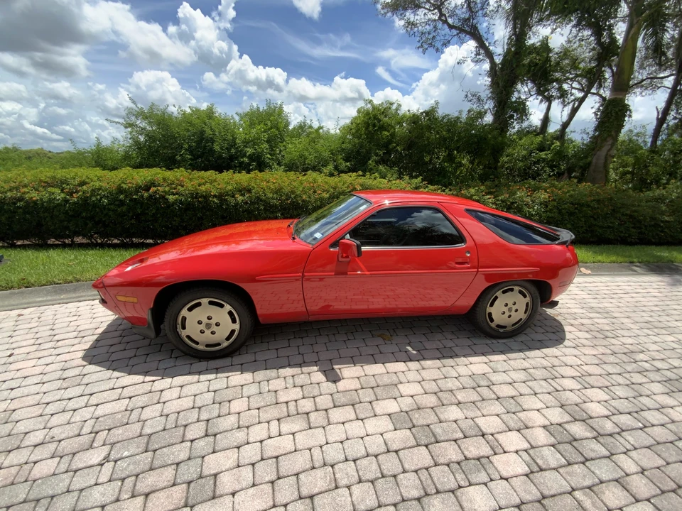1983 Porsche 928 S - Image 28 of 31