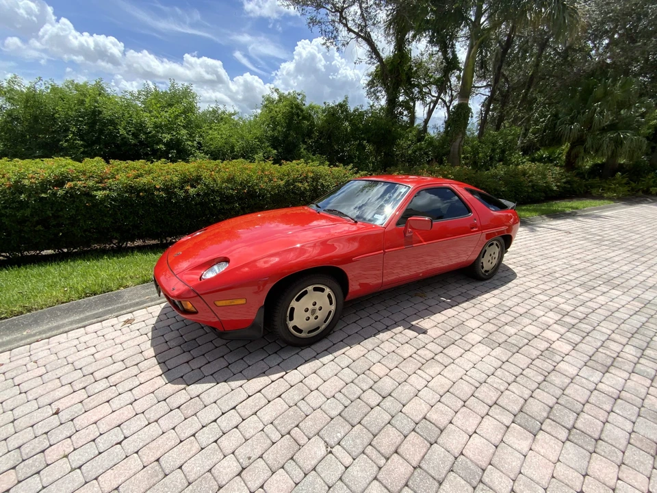 1983 Porsche 928 S - Image 27 of 31