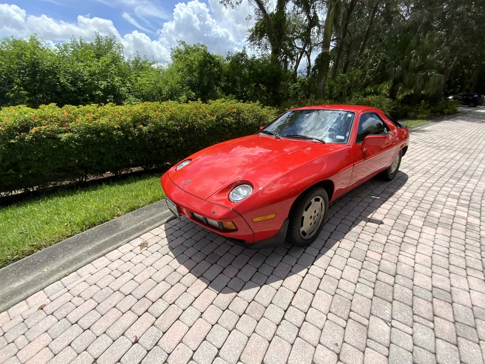 1983 Porsche 928 S - Image 26 of 31