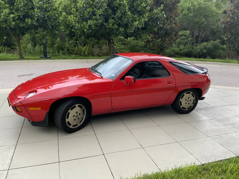 1983 Porsche 928 S - Image 3 of 31