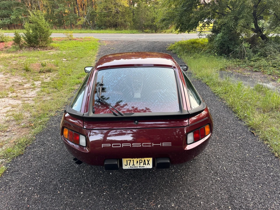 1983 Porsche 928 S - Image 7 of 31