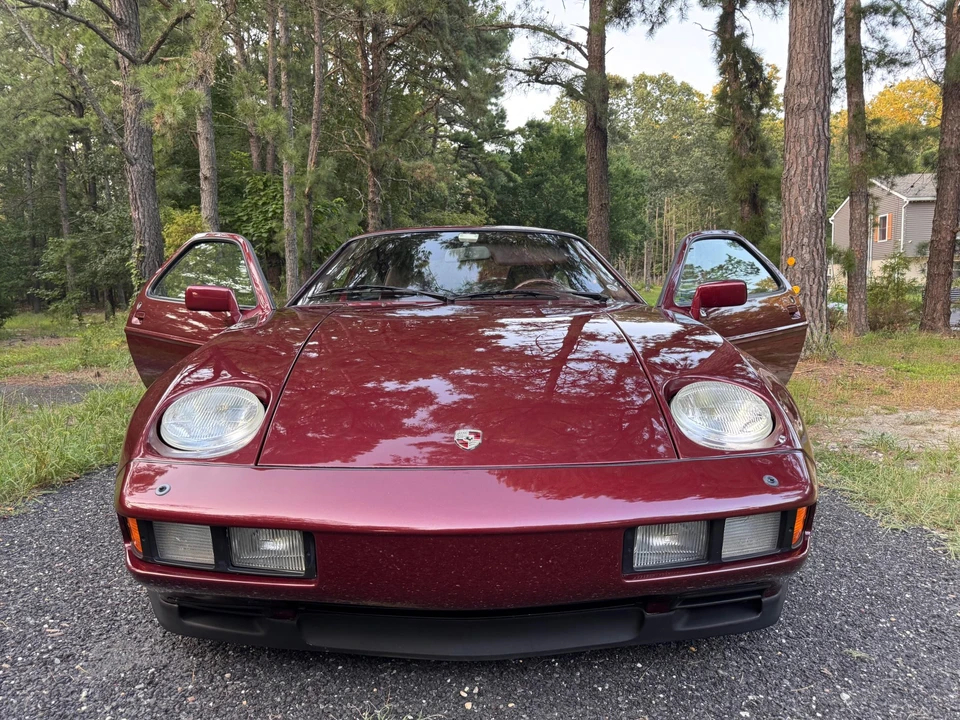 1983 Porsche 928 S - Image 11 of 31