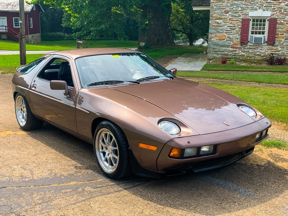 1983 Porsche 928 S - Image 2 of 31