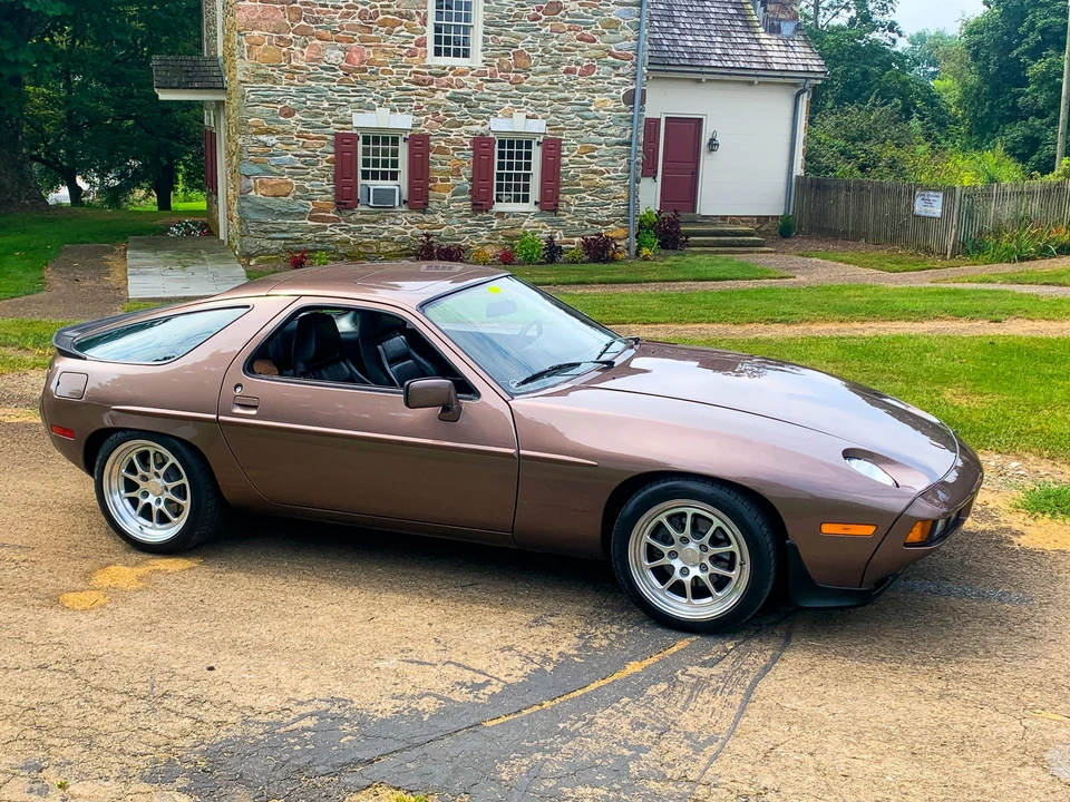 1983 Porsche 928 S - Image 16 of 31