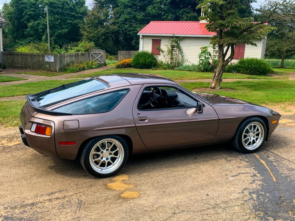 1983 Porsche 928 S - Image 14 of 31