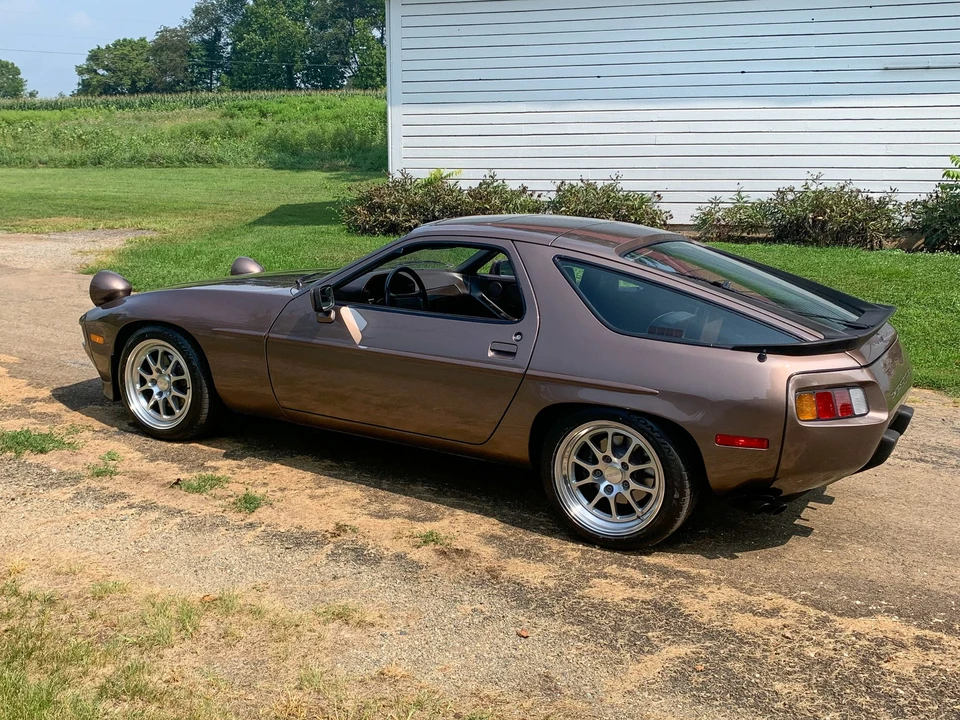 1983 Porsche 928 S - Image 20 of 31