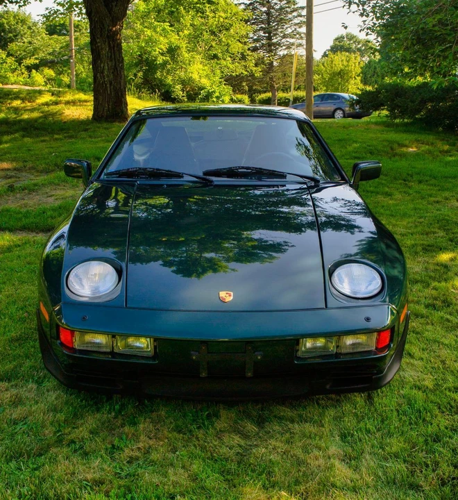 1983 Porsche 928 S - Image 6 of 24